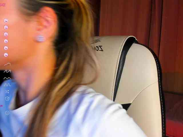 DarlaBelle webcam