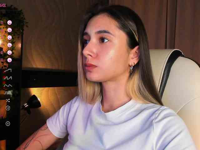DarlaBelle webcam