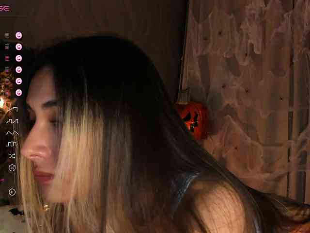 DarlaBelle webcam