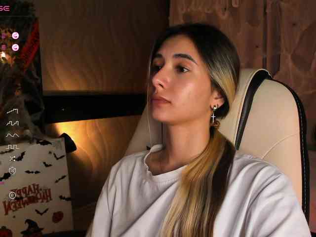 DarlaBelle webcam