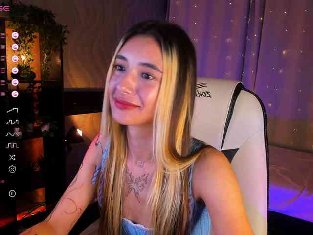 DarlaBelle webcam