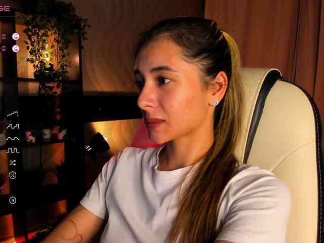 DarlaBelle webcam