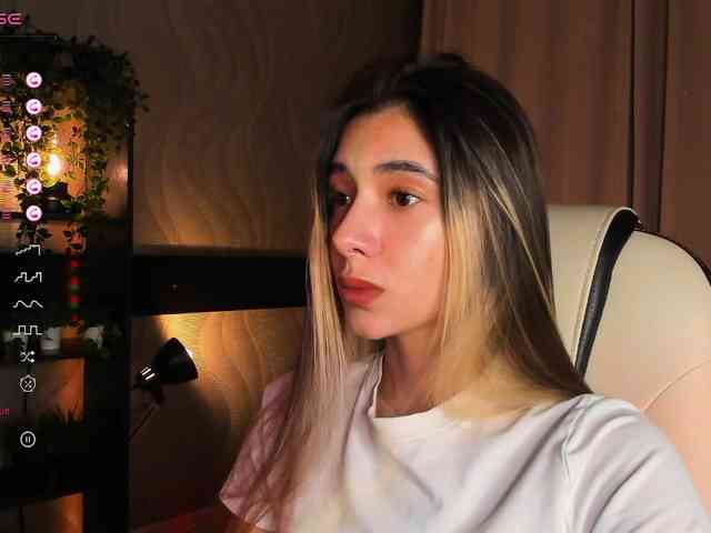 DarlaBelle webcam