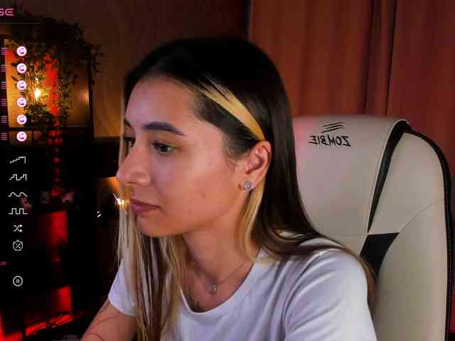 DarlaBelle webcam