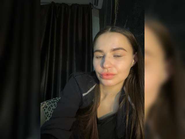 ClaraxRose's BongaCams show and profile