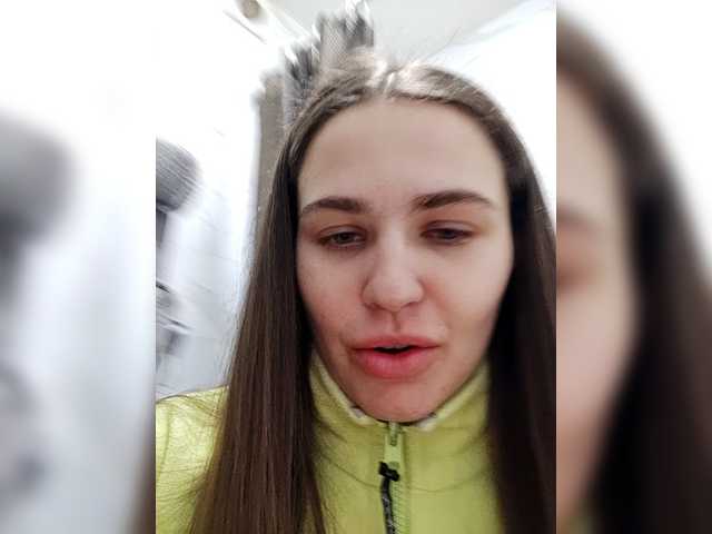 ClaraxRose's BongaCams show and profile