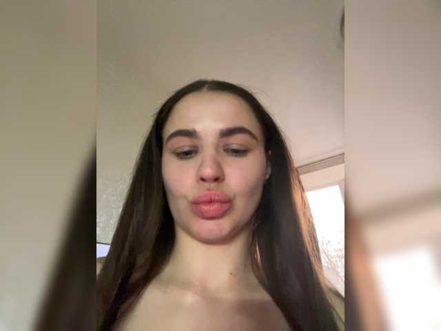 ClaraxRose's BongaCams show and profile