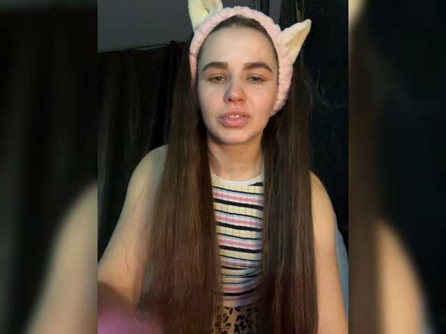 Profile and Statistics for ClaraxRose on BongaCams