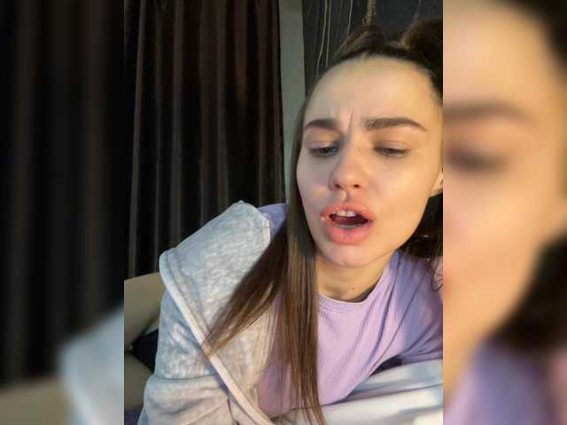 ClaraxRose's BongaCams show and profile