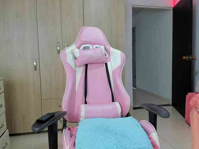 Annastasia-miss webcam