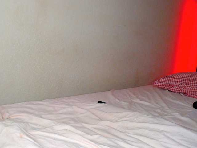 aliceTurner21's BongaCams show and profile