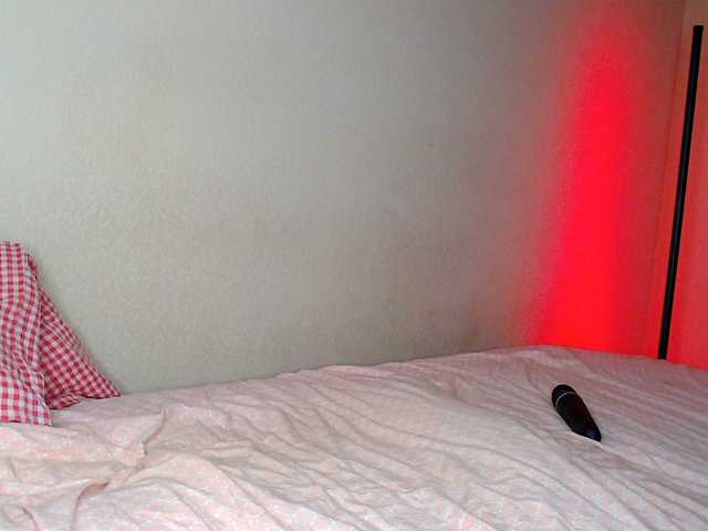 aliceTurner21's BongaCams show and profile