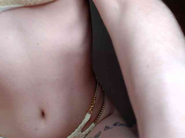 JustAlice webcam