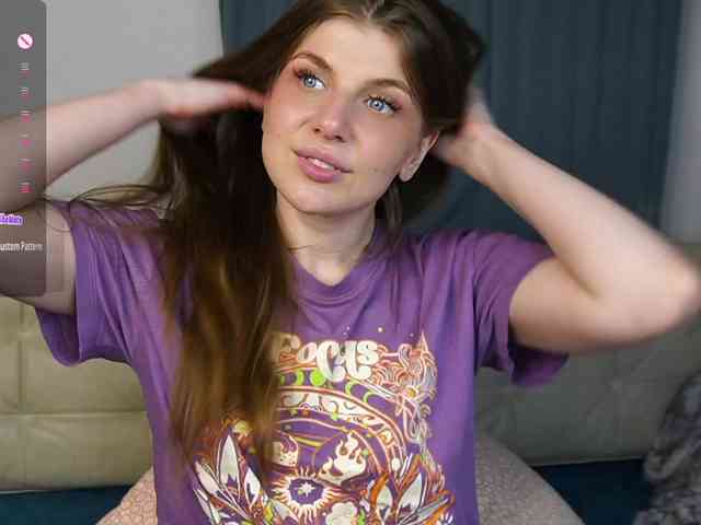 JustAlice webcam