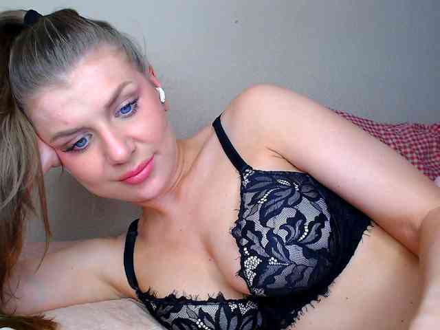 aliceTurner21 aliceTurner21