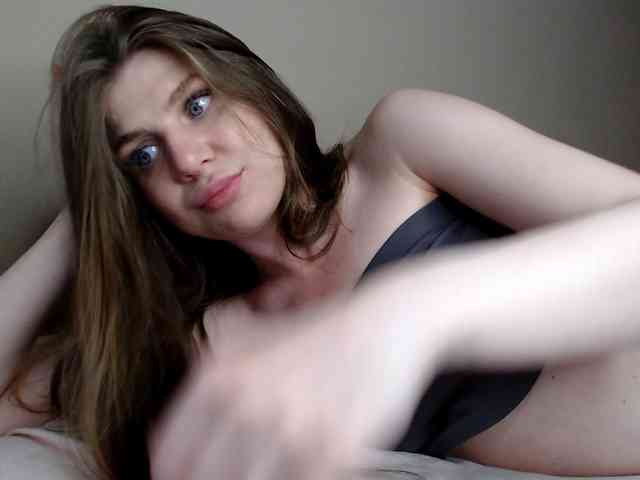 public voyeur cam AliceTurner21