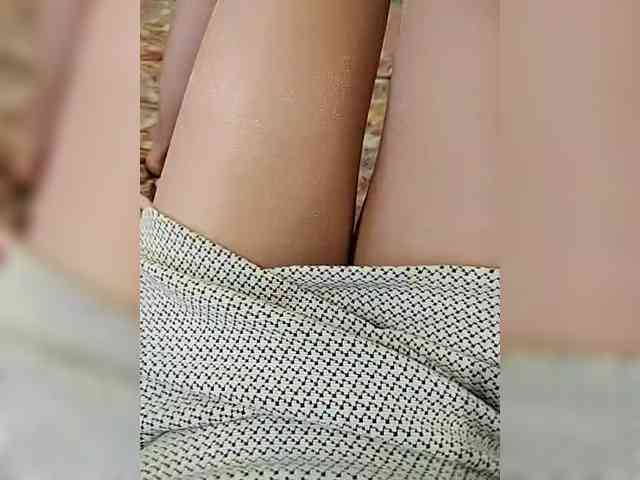 Varvara13-1 webcam