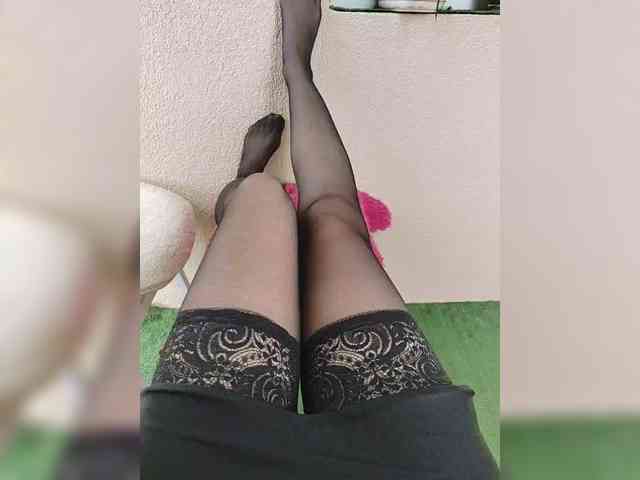Varvara-neilon webcam