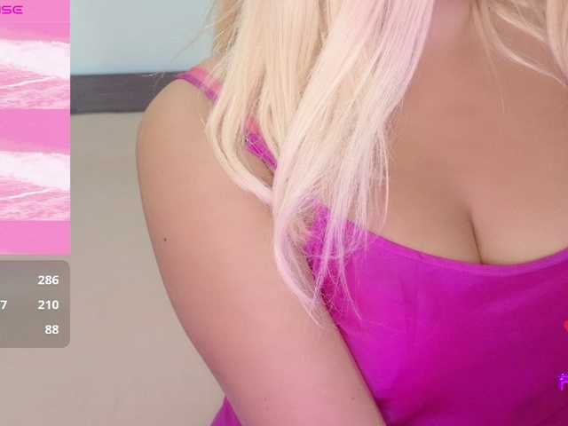 Rosebelle1's BongaCams show and profile