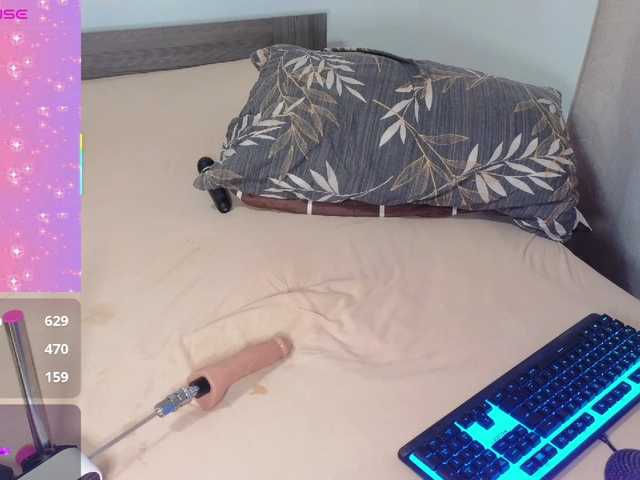 Rosebelle1 from BongaCams is Freechat