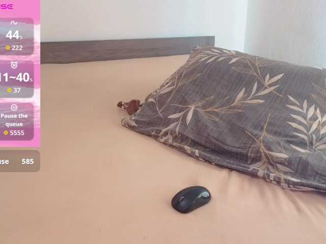 Rosebelle1's BongaCams show and profile