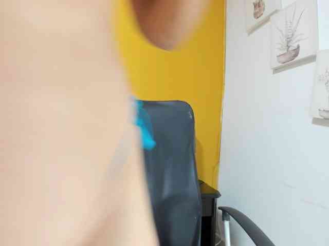 rousse-sexyandhot webcam