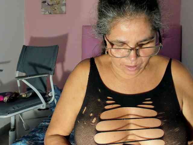 nude cam chat Rousse-sexyandhot