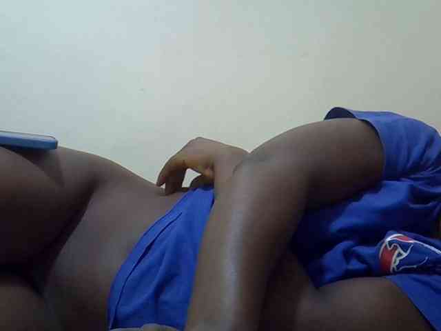 Ebonyliliana webcam