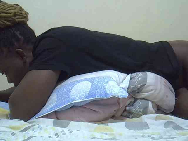 Ebonyliliana webcam