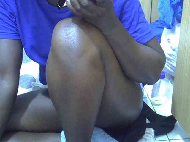 Ebonyliliana webcam