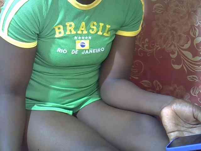 Ebonyliliana webcam