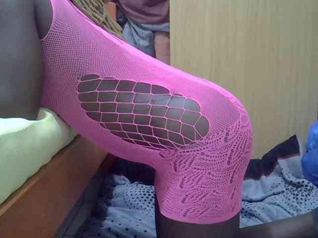 Ebonyliliana webcam