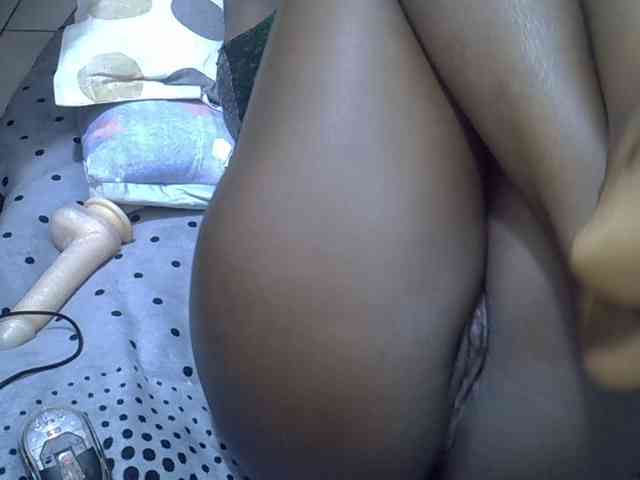 Ebonyliliana webcam