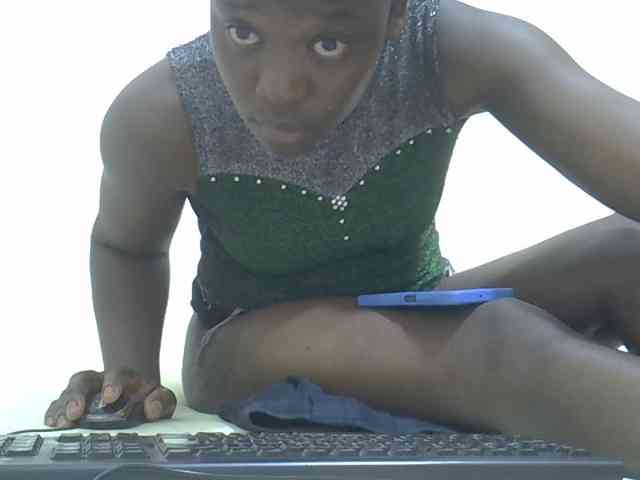 Ebonyliliana webcam