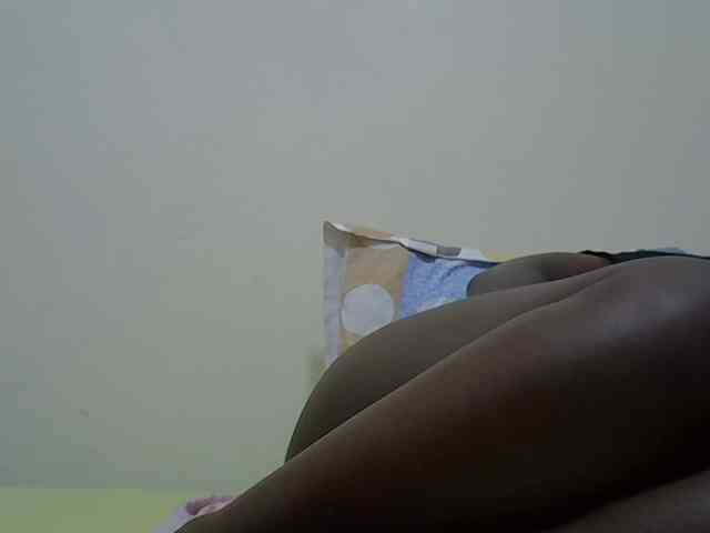 Ebonyliliana webcam