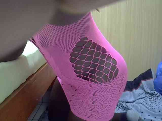 Ebonyliliana webcam