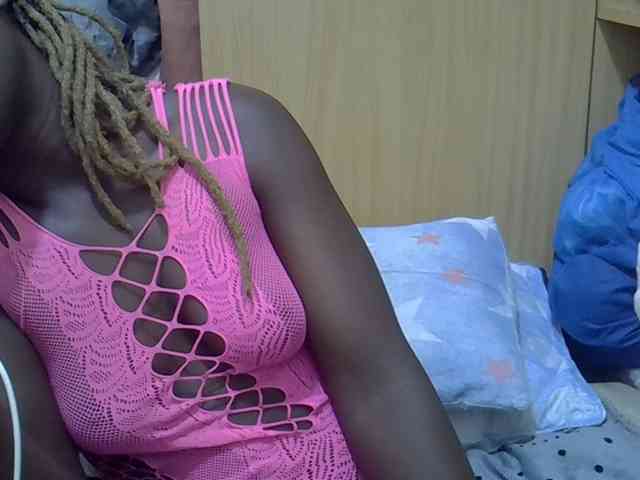 Ebonyliliana webcam