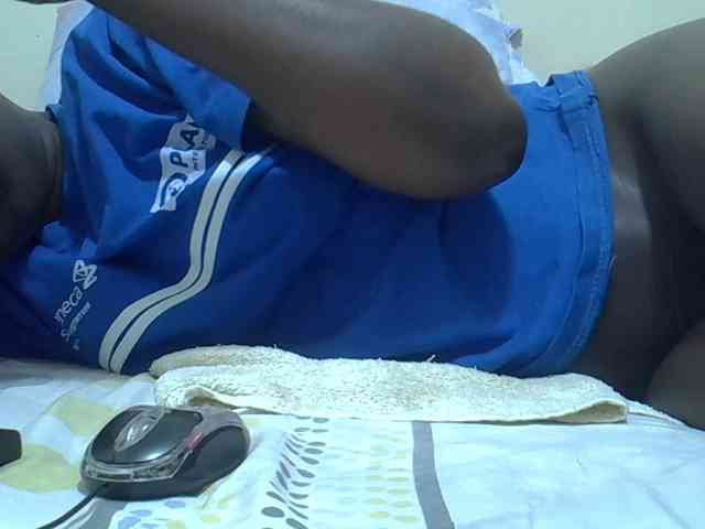 Ebonyliliana webcam