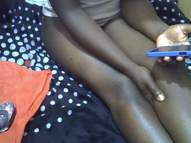 Ebonyliliana webcam