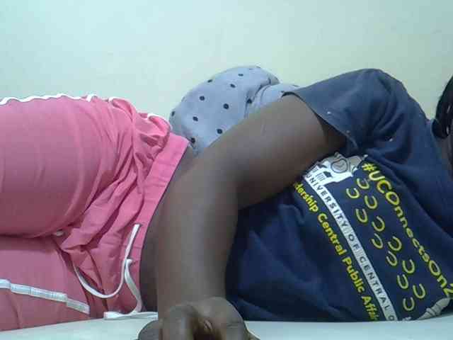 Ebonyliliana webcam