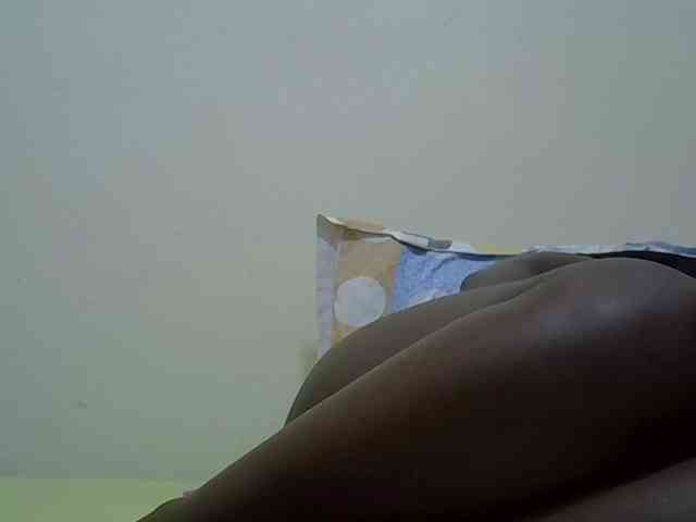 Ebonyliliana webcam