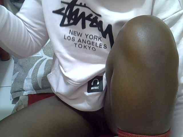 Ebonyliliana webcam