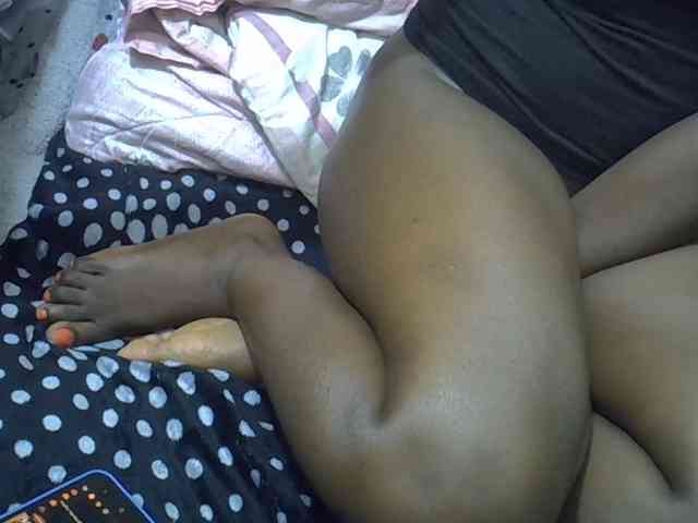 Ebonyliliana webcam