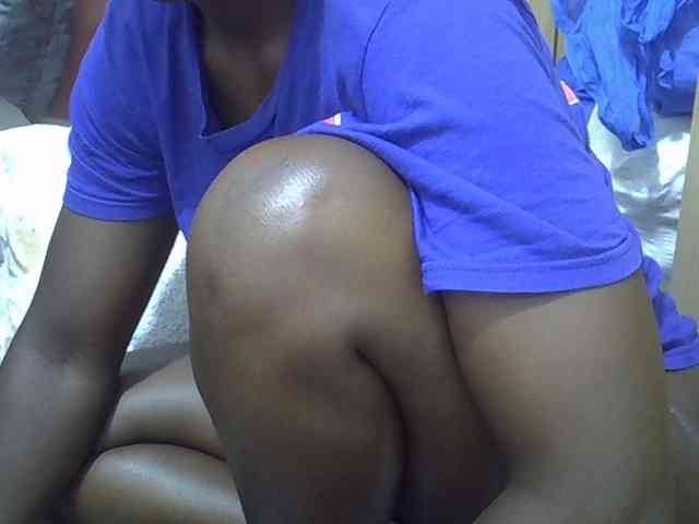 Ebonyliliana webcam