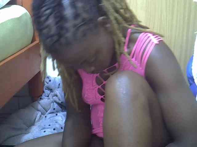 Ebonyliliana webcam