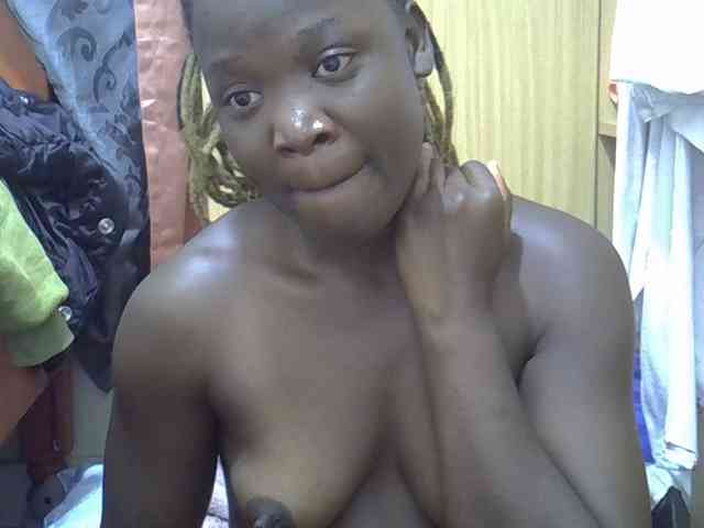 Ebonyliliana webcam