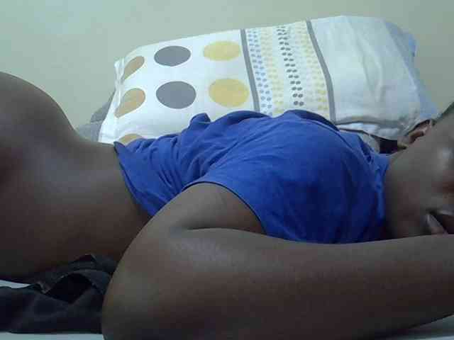 Ebonyliliana webcam