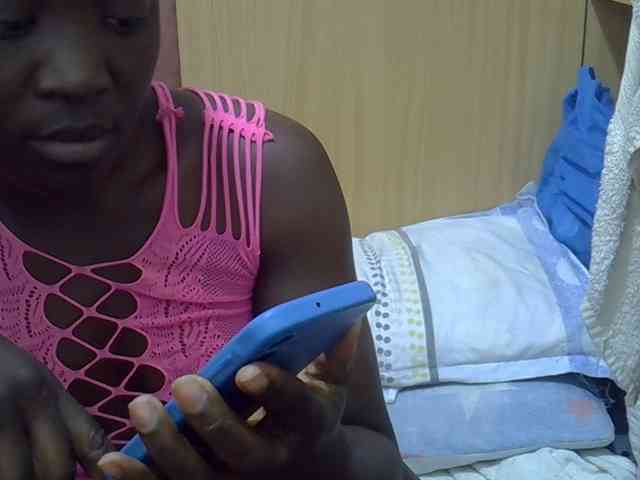 Ebonyliliana webcam