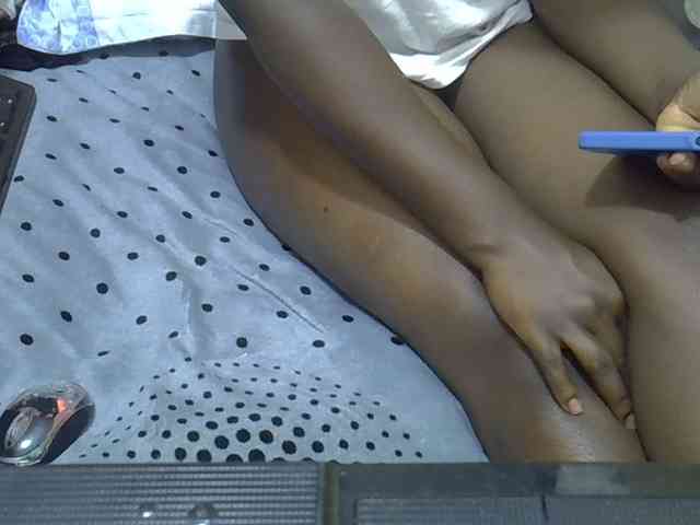 Ebonyliliana webcam