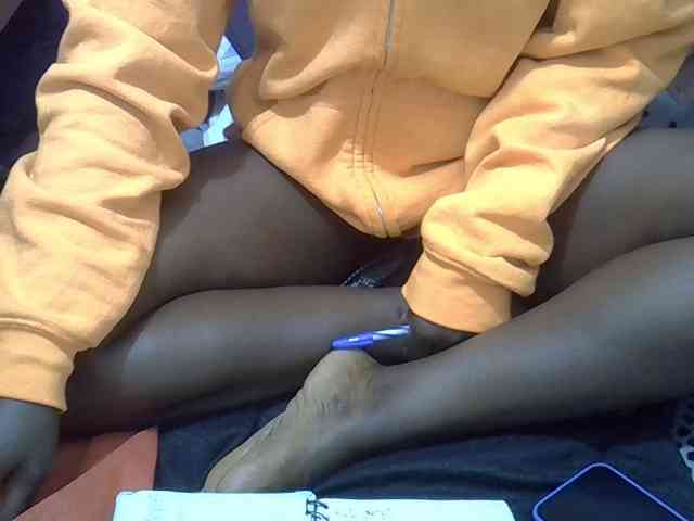 Ebonyliliana webcam